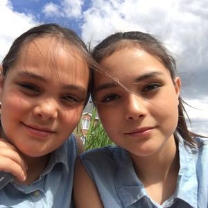 Meet your Posher, Laurence